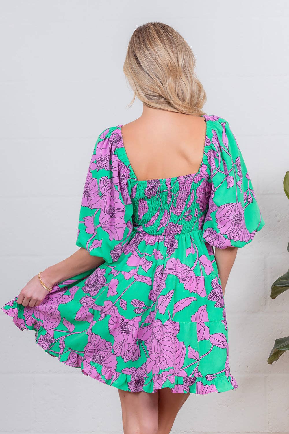 Floral print balloon sleeve mini dress