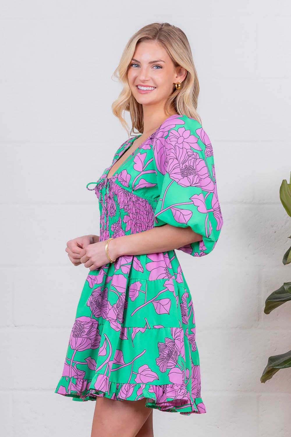 Floral print balloon sleeve mini dress