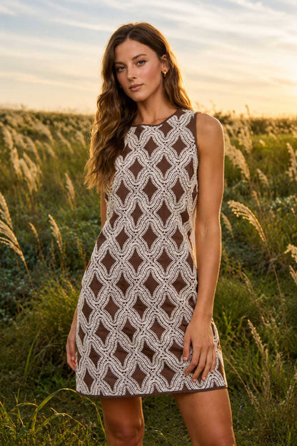 TEXTURED GEOMETRIC SLEEVELESS MINI DRESS