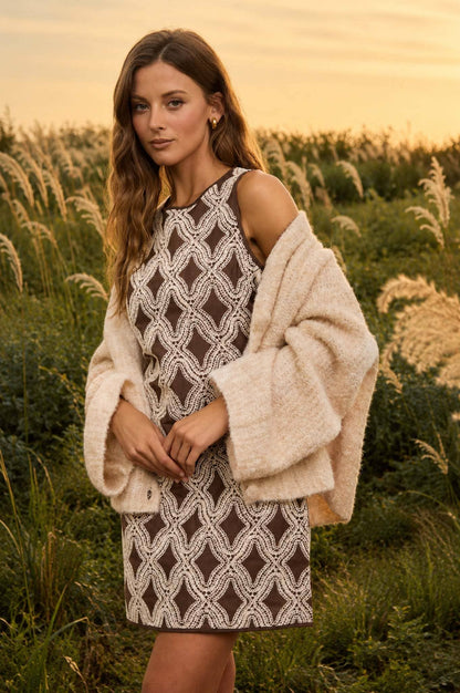 TEXTURED GEOMETRIC SLEEVELESS MINI DRESS